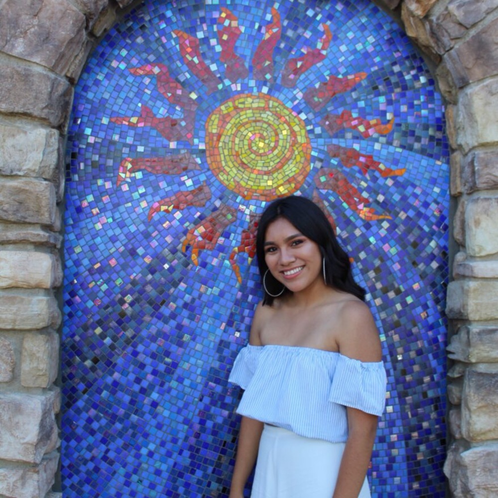 Meet your Posher, Giselle